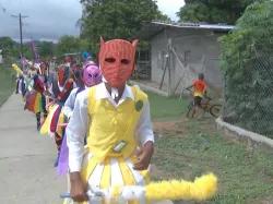 Danzando en el pueblo